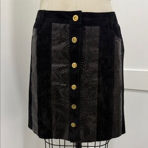 Beau Souci Black Leather Suede Mini Skirt Gold Accents Buttons Chic Size 8/10